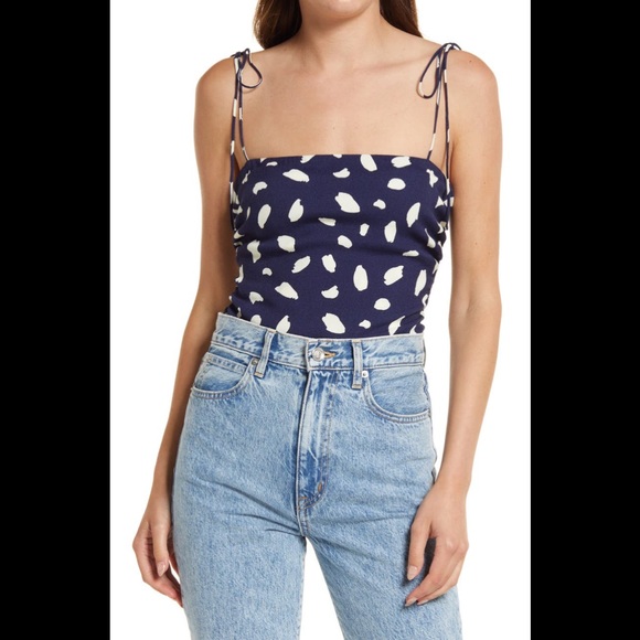 NWT reformation Lupe Top - Picture 5 of 14